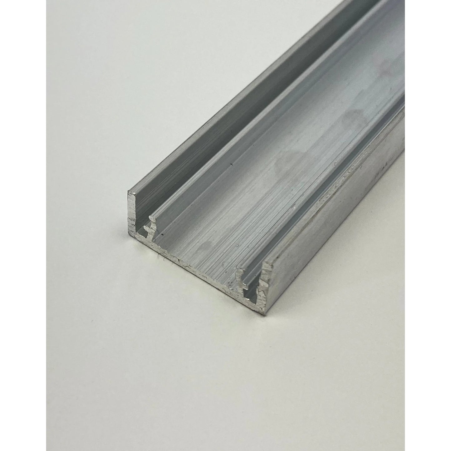 135 Degree Aluminium U Channel with Channel Cover